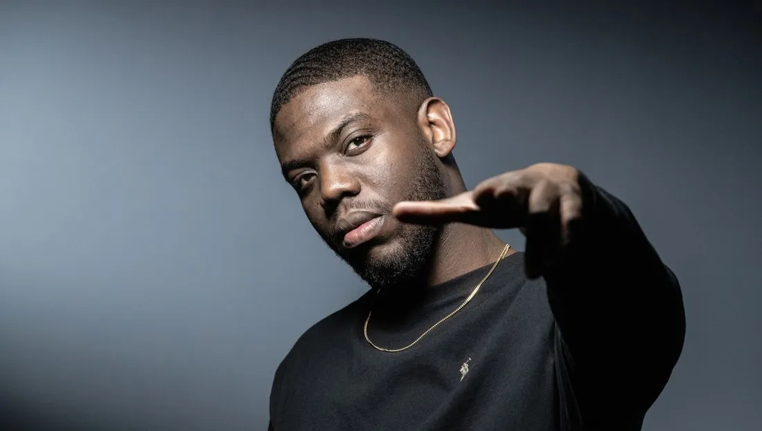 L'album incroyable « Hiver à Paris » de Dinos !