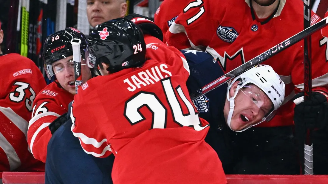 Tensions politiques et bagarres sur la glace : le match de hockey Canada-USA 
