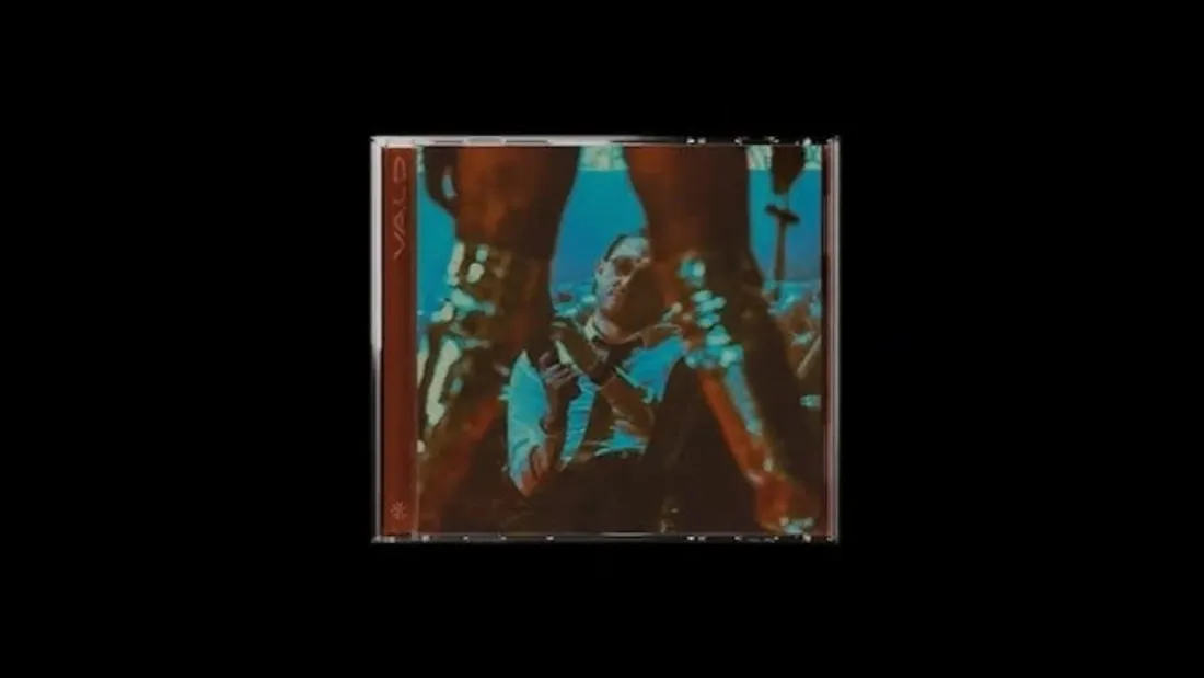 Vald enflamme le marché avec 'Pandemonium' et bat des records de ventes physique en 2025