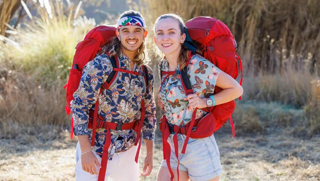 Pékin Express : Clément veut-il séduire Céline ? Les Twittos ont un doute !