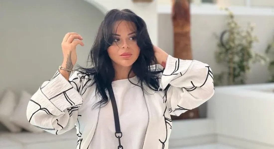 Sarah Fraisou quitte son compagnon footballeur en direct après plusieurs infidélités