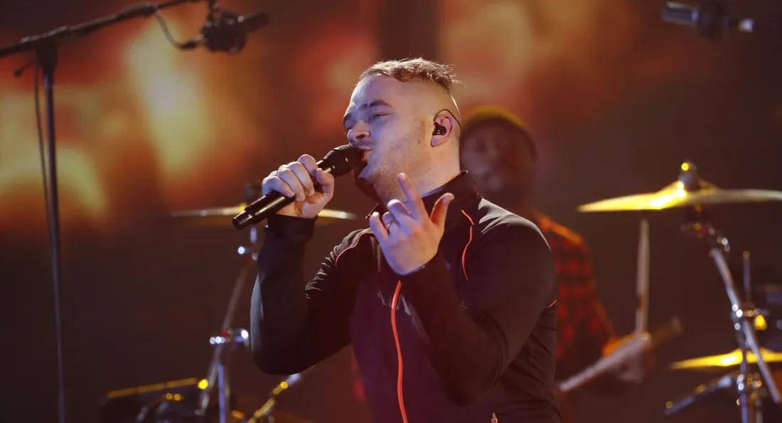 Jul franchit la barre des 10 milliards de streams : une première pour un artiste français