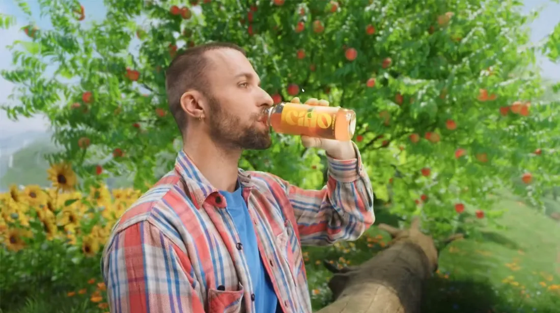 Squeezie se diversifie avec Ciao Kombucha, sa nouvelle boisson rafraîchissante