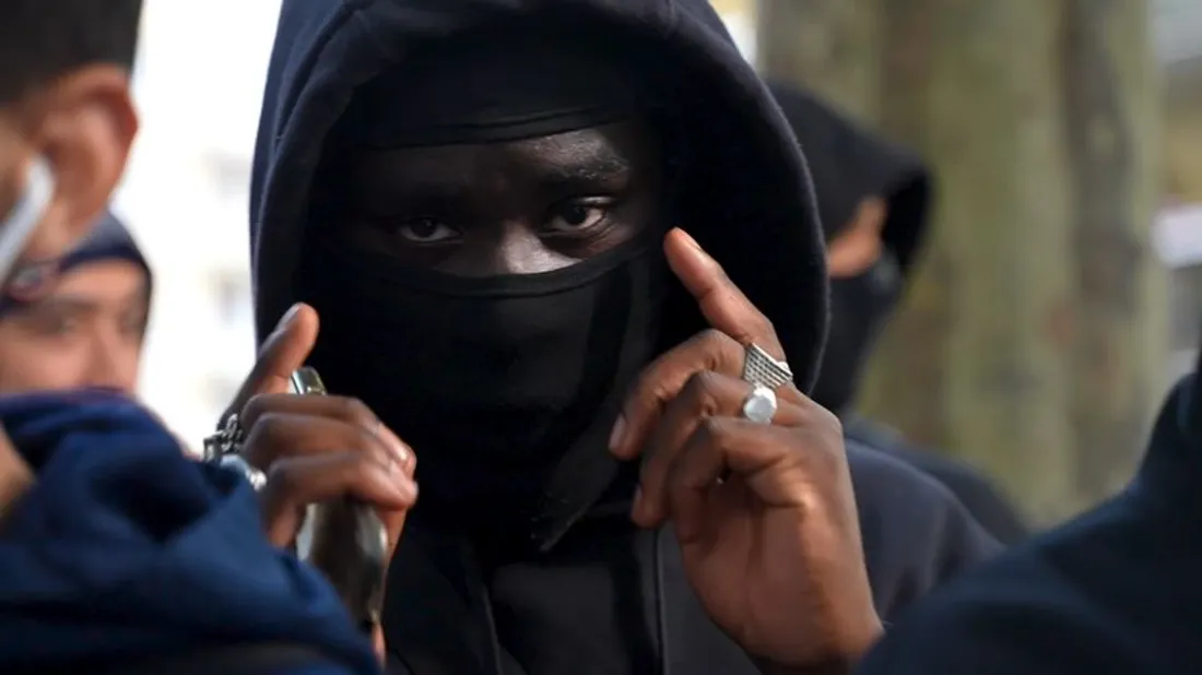 S.Pri Noir annonce son nouvel album 'La Cour des Miracles' avec des invités de renom