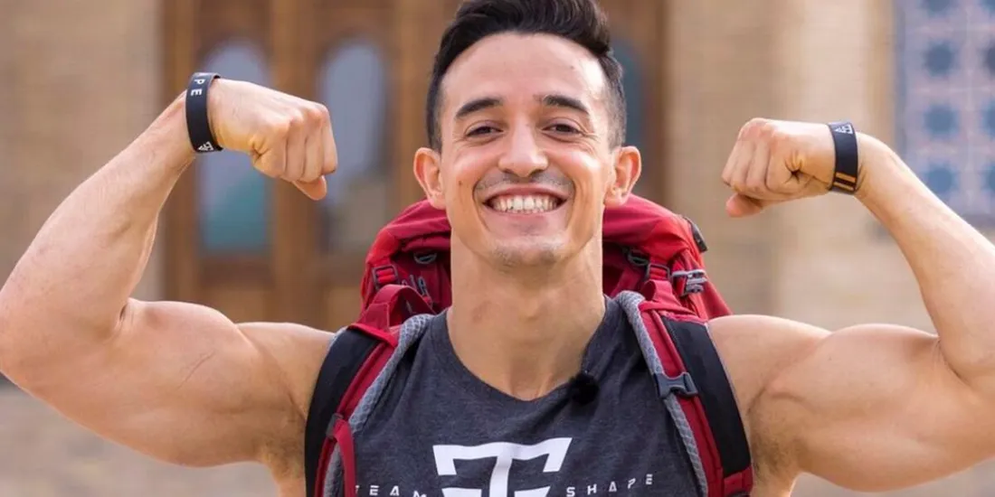 Tibo InShape agressé très violemment à 17 ans : « ils ont pris une batte »