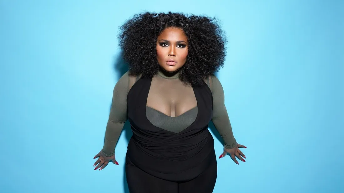 La chanteuse Lizzo lynchée pour avoir twerké en bikini sur Instagram [VIDÉO]