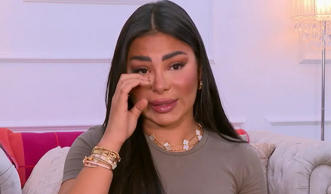 Maeva Ghennam au bout du rouleau, elle fond en larmes sur TikTok !