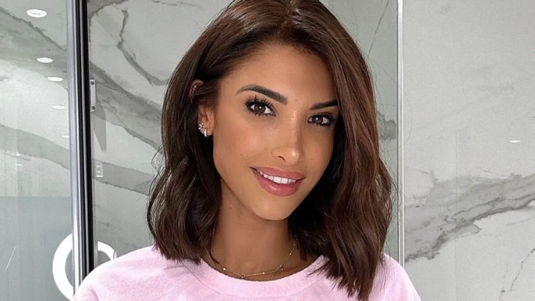 Mélanie Dedigama brise le tabou de la dépression post-partum 