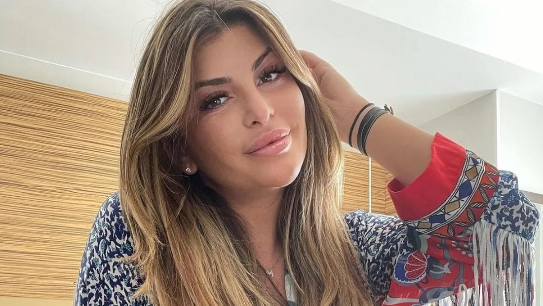 L'influenceuse Mélanight brise les tabous : sexualité et carrière sur MYM