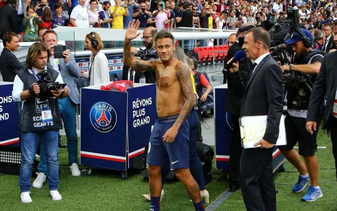Perquisition au PSG pour une affaire de faveur fiscale liée à Neymar