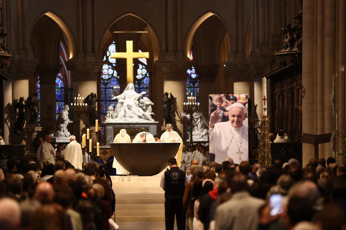 Le monde catholique en deuil : Qui prendra la relève du pape François ?