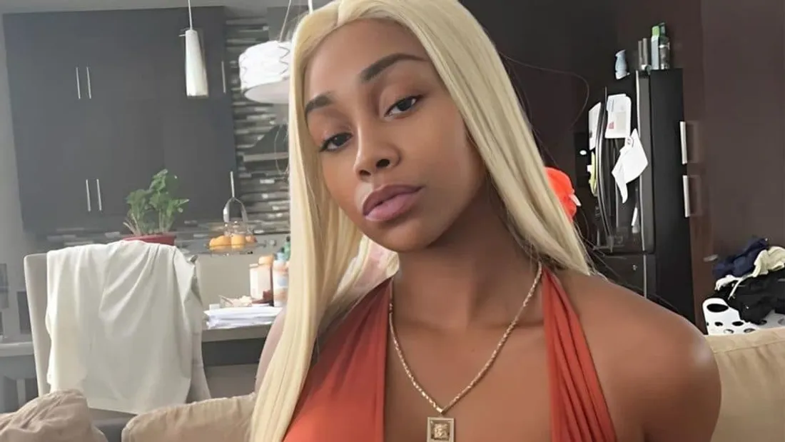 Une jeune femme de 27 ans gagne 7000$ par jour sur TikTok mais comment ?