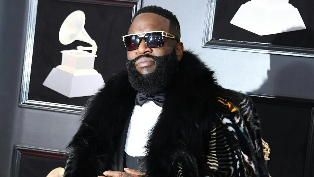 Le passé de gardien de prison de Rick Ross éclate au grand jour !