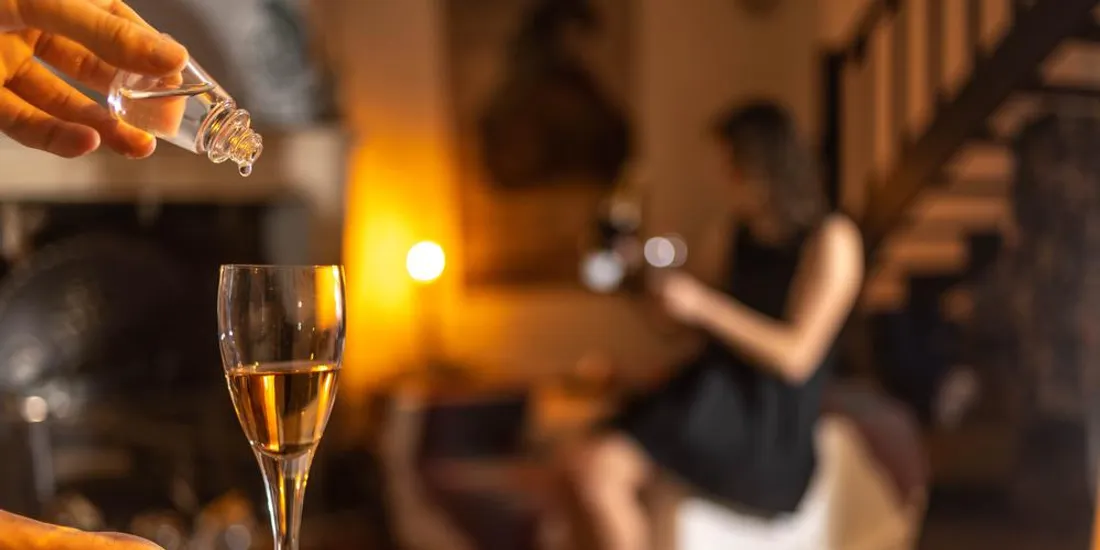 Scandale à Paris : Accusation de soumission chimique visant un restaurateur branché