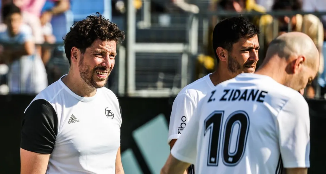 Ce geste de Zidane envers Redouane Bougheraba suscite la polémique !