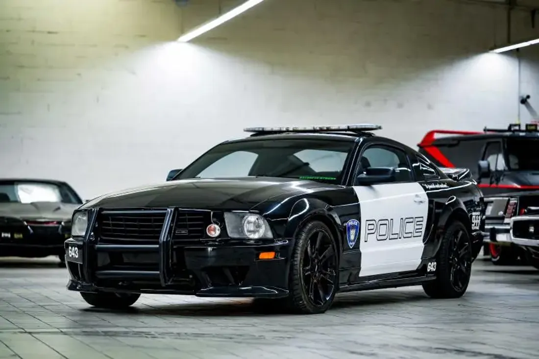 Barricade, le Mustang de 'Transformers', en vente : une pièce de cinéma à saisir