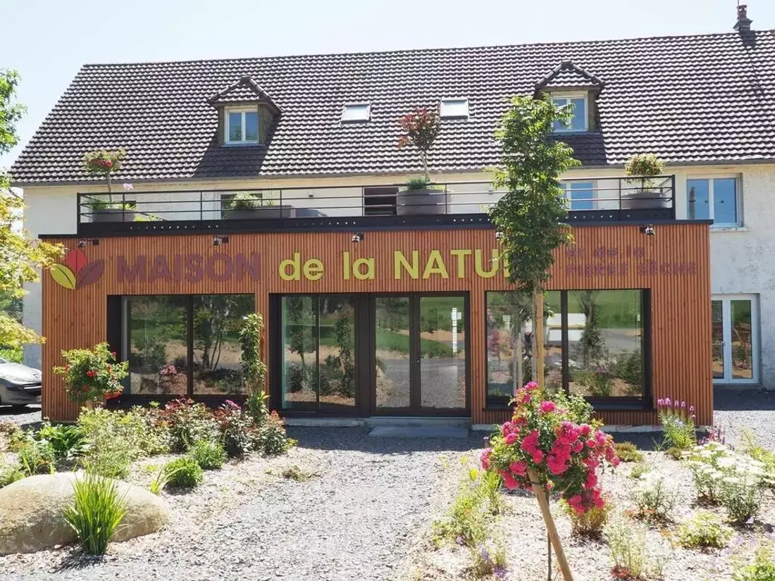 maison de la nature et pierre seche 
