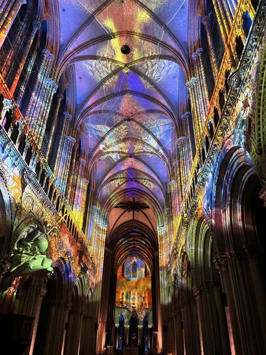  « Le Merveilleux voyage » est de retour pour les fêtes de fin d'année à la cathédrale Bayeux. 