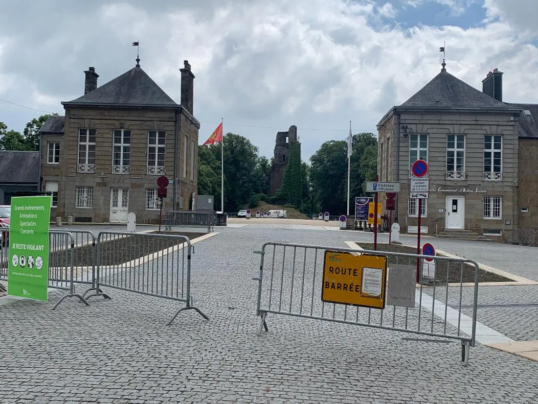 Le feu d'artifice sera tiré sur la place du Château. 