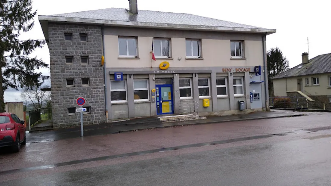  le bureau de Poste du Bény-Bocage (Souleuvre-en-Bocage)