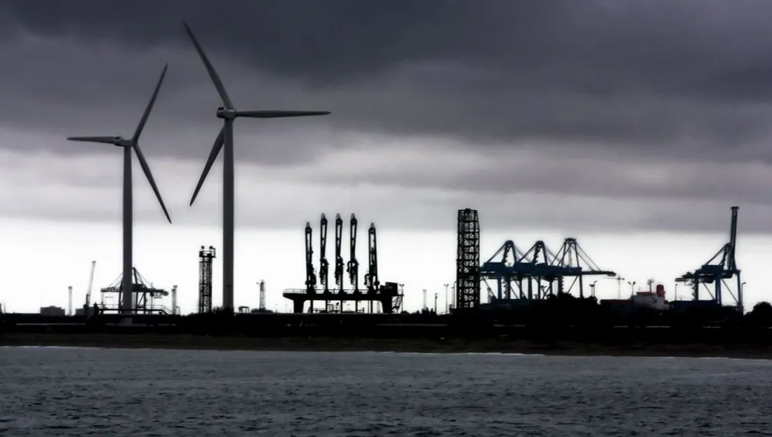 Exercice d'alerte au terminal méthanier Elengy à Fos-sur-Mer