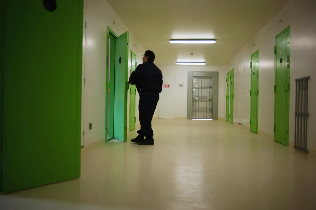 Gérald Darmanin annonce des prisons-hôpitaux pour détenus souffrant de troubles psychiatriques