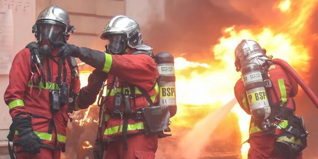 [ INCENDIE ]: Cet incendie à Port Saint Louis du Rhône hier