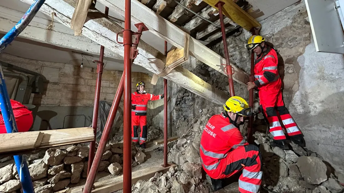 [ Société ] Effondrement à Avignon : plus de peur que de mal, rue Grande-Fusterie