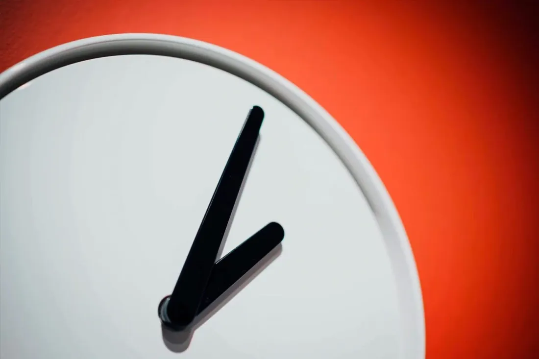 CHANGEMENT D’HEURE : NOS ENFANTS NON PLUS N’ONT PAS CHANGÉ D’HORLOGE BIOLOGIQUE !