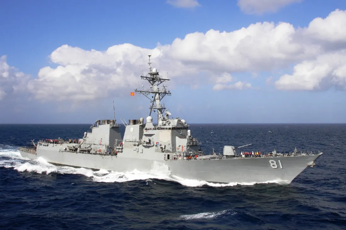 [ ALERTE INFO ] Marseille sous haute surveillance : l’USS Winston Churchill fait escale au port