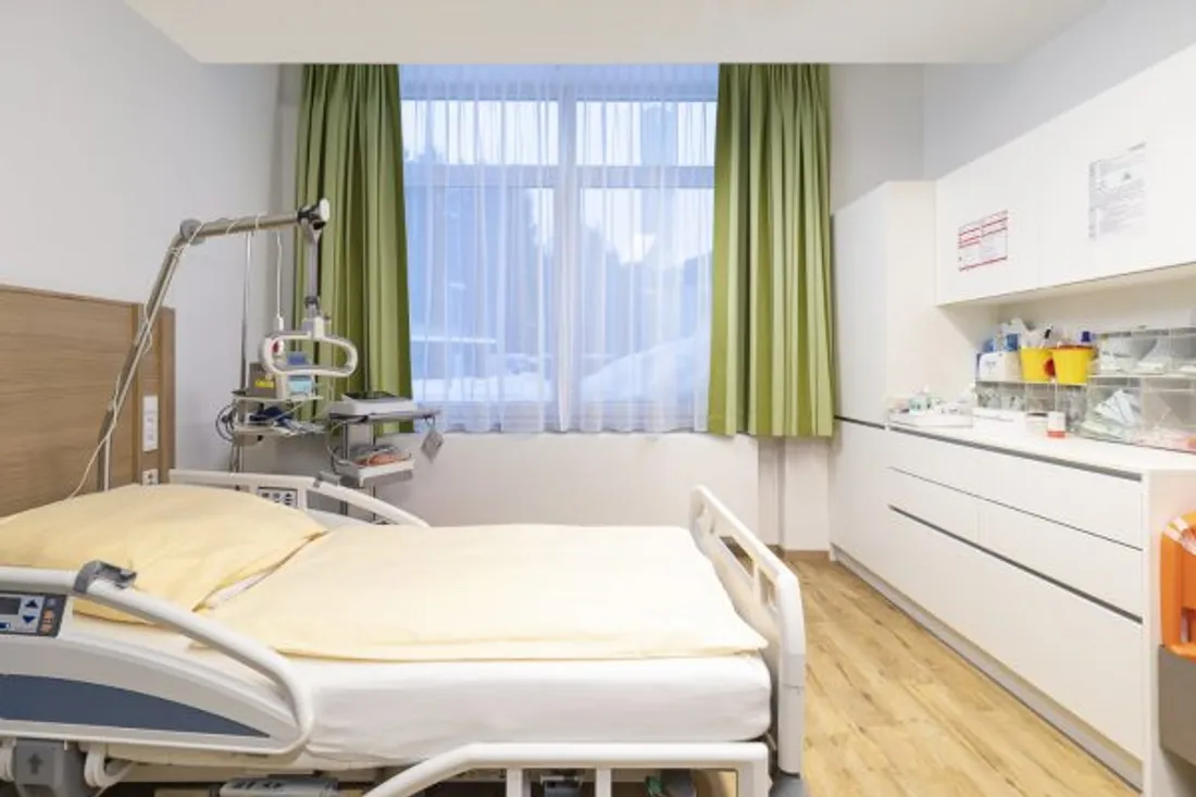 [ SOCIETE / SANTE ]: Ça ne va pas à l’hôpital d’Arles.