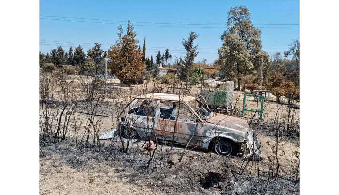 [ ENVIRONNEMENT ] Le massif de la montagnette toujours en feu