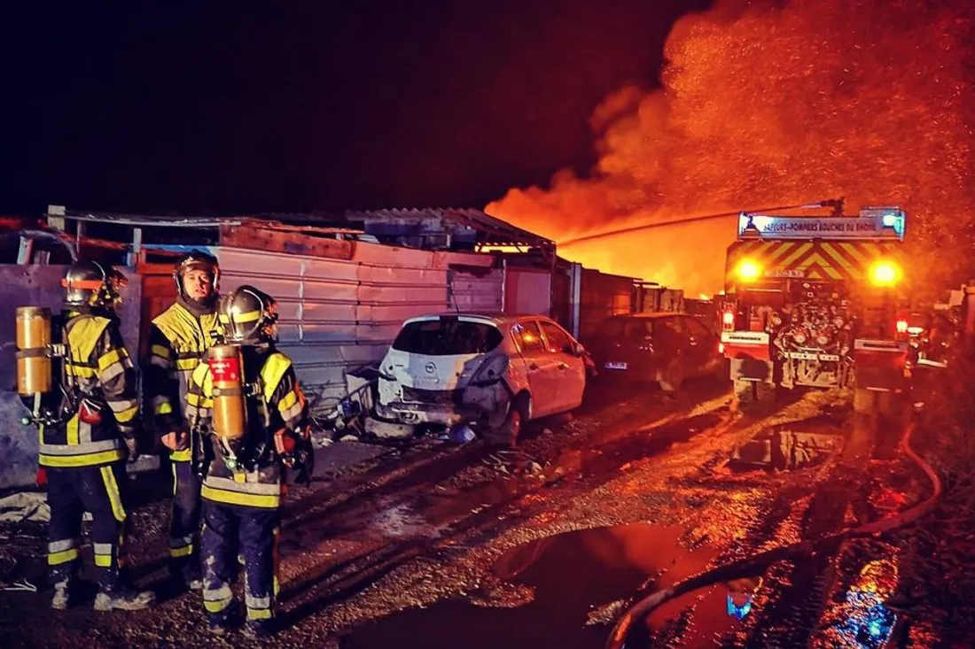 [ ENVIRONNEMENT ] INCENDIES: LES POMPIERS SUR LE QUI-VIVE