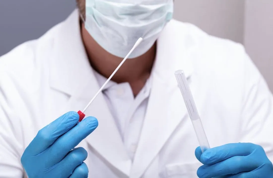 [ SOCIÉTÉ / SANTÉ ]: Les tests covid ne serviront plus pour entrer dans certains lieux