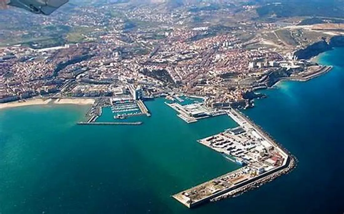 le tunnel piéton de st jean est fermé depuis ce matin