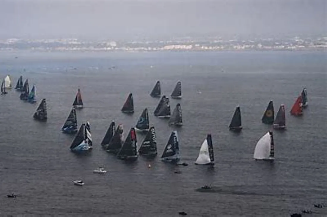 Vendée Globe 2024 : Tanguy le Turquais en 21e position, Yoann Richomme en tête