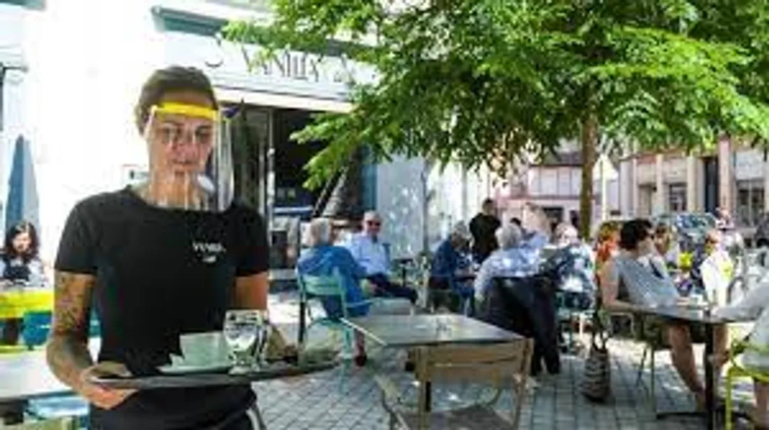 L'ouverture des restaurants.