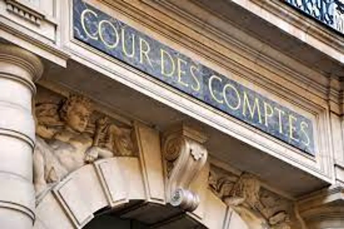 [ECONOMIE]: La cour des comptes tire la sonnette d’alarme concernant les dépenses publiques.