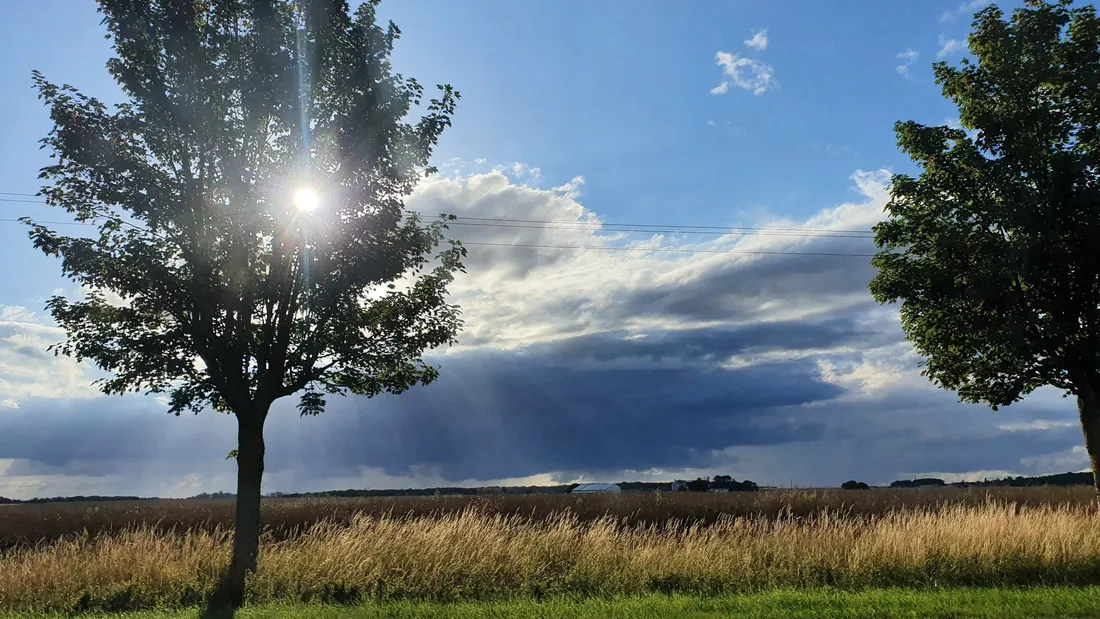 ciel menaçant / orages / pluie