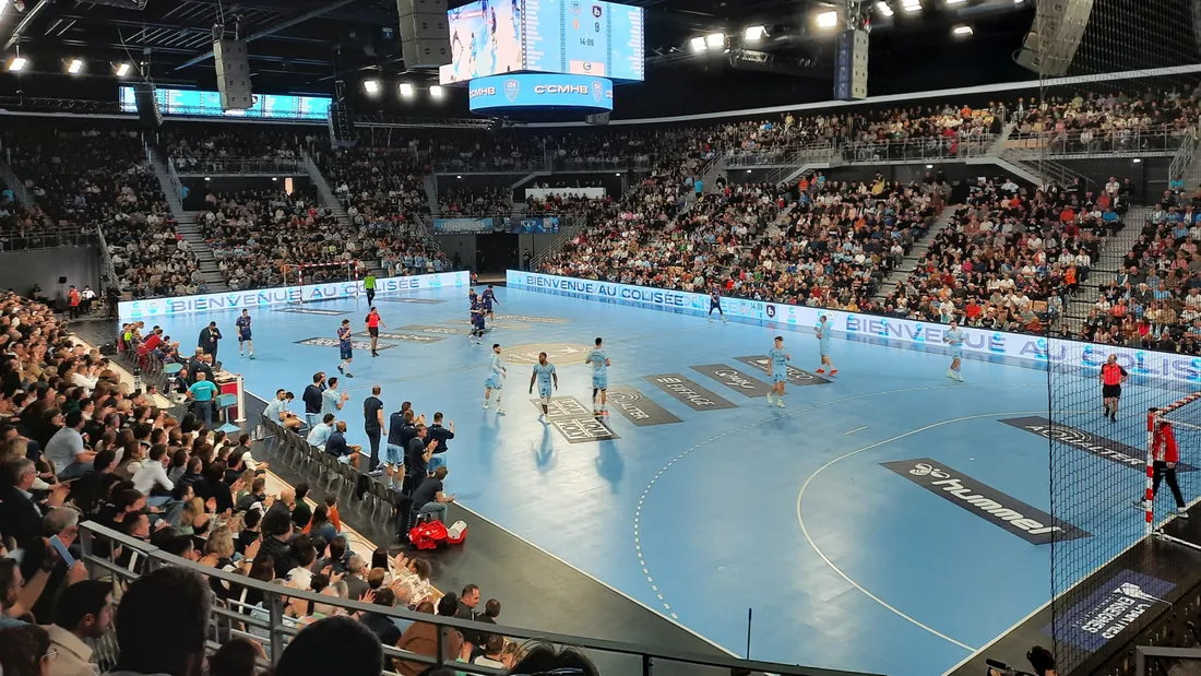 Match de Handball au Colisée à Chartres / Archives