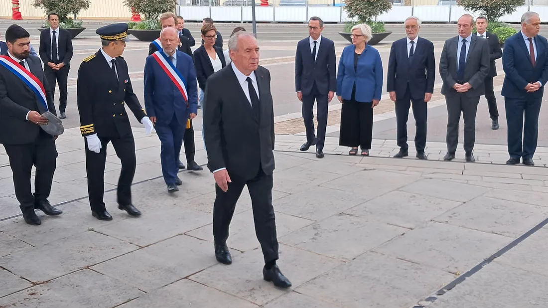 François Bayrou, Chartres, marche,