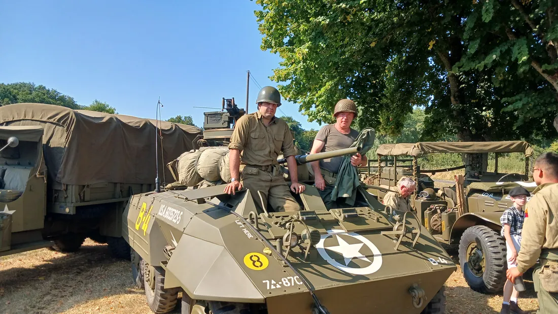 Marboué / véhicules militaires collectionneurs