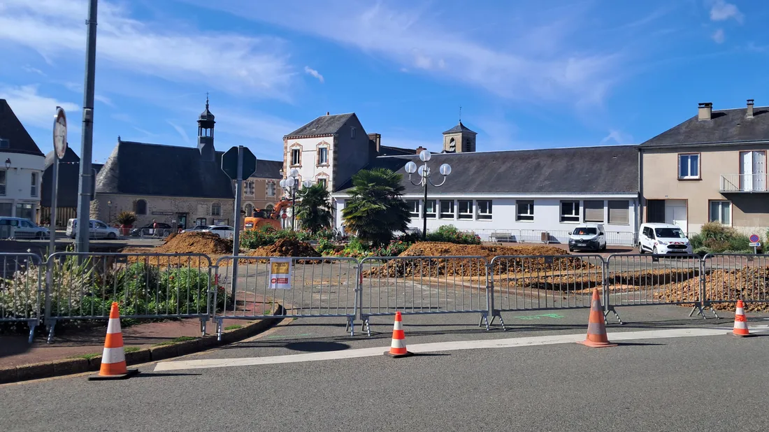 Place de l'Hôtel de ville, Travaux, Brou