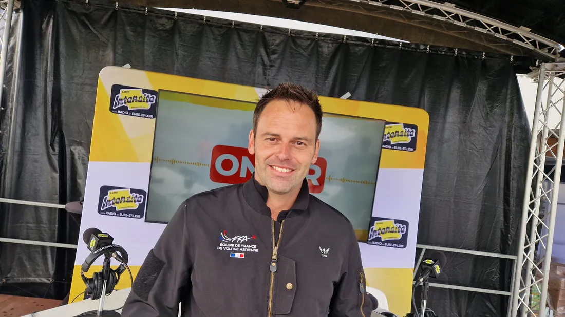 Mika Brageot, Pilote