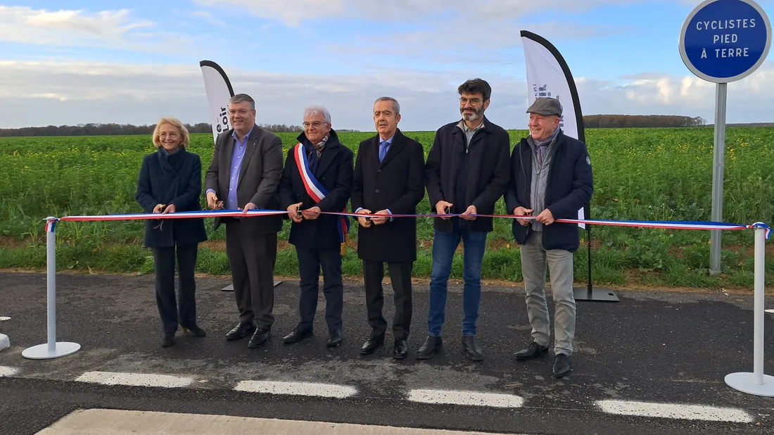 Inauguration de la piste cyclable reliant Saint-Georges-sur-Eure à la gare de La Taye 