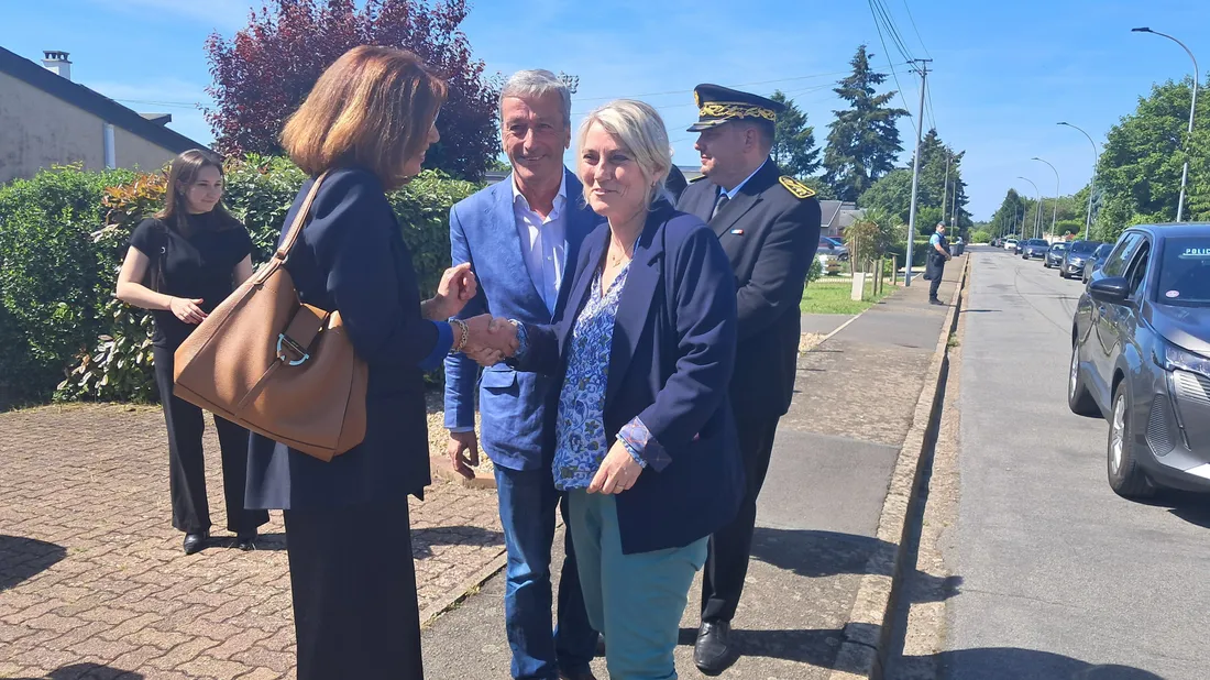Stéphanie Rist, ministre de la santé en déplacement vendredi 22 mai 2026 à Châteaudun 