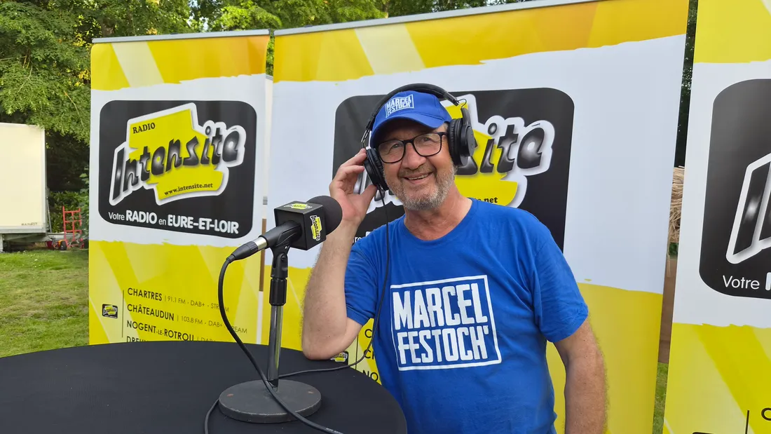 Patrick, bénévole responsable de la restauration des artistes