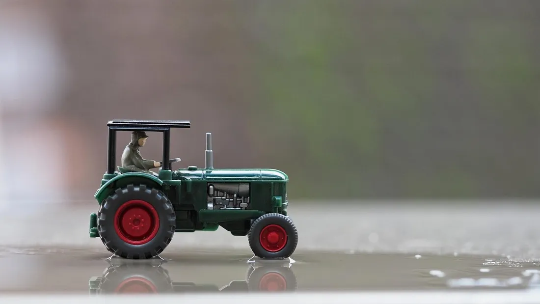 Figurine - Tracteur miniature - Tractor Show Chartres