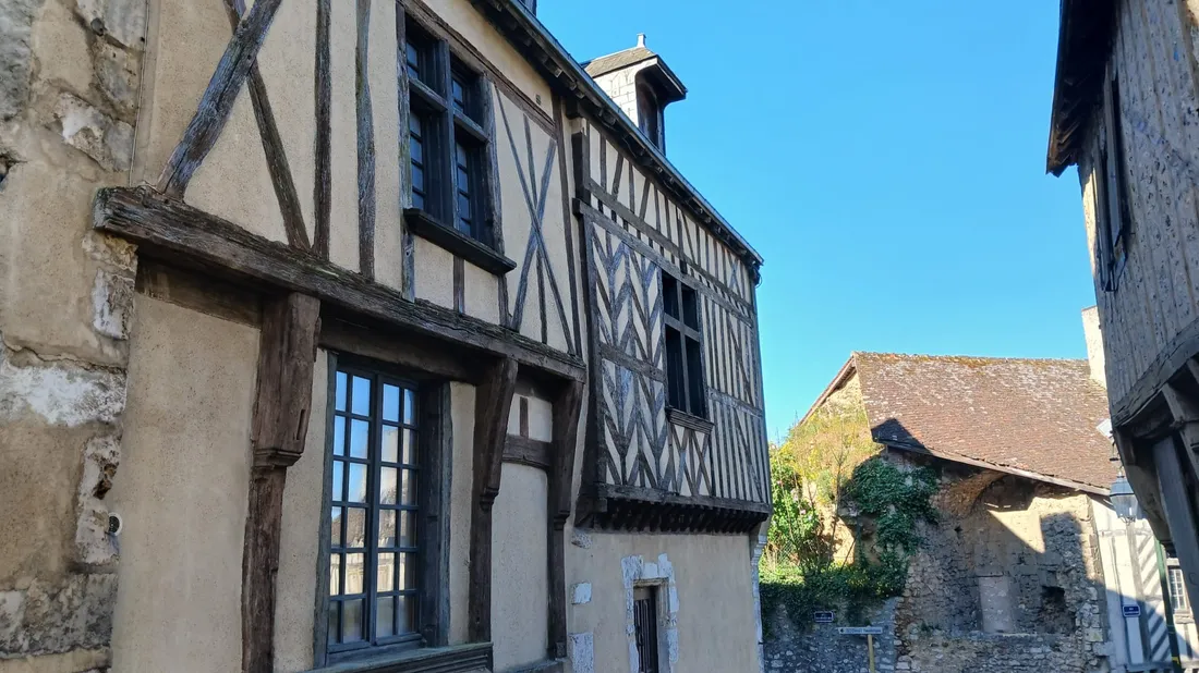 Bâtiments à pans de bois à Châteaudun 