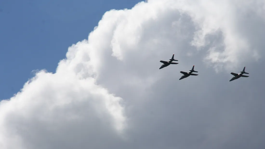 Avions de chasse en vol